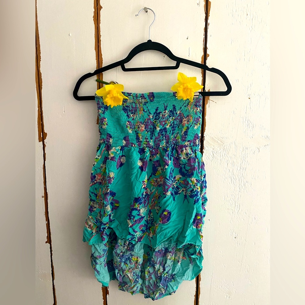 Spring / Summer Flowy Tube Top : Size Medium